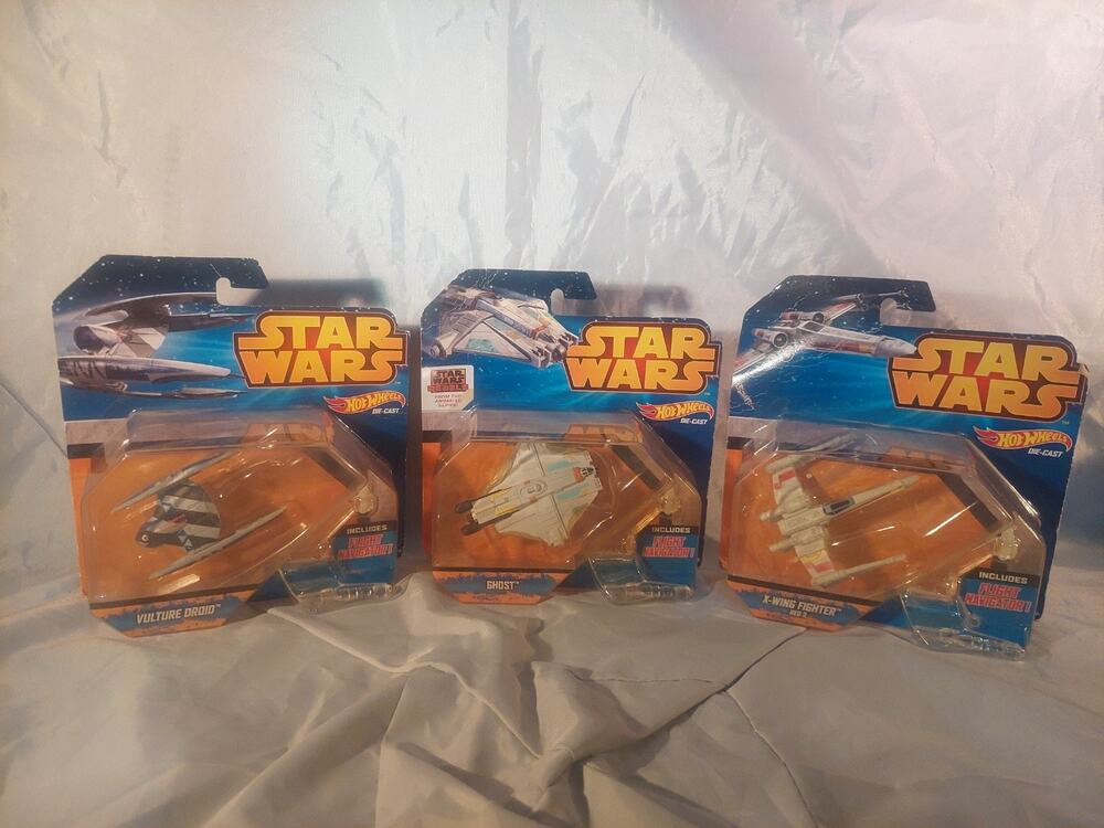 Hot Wheels Star Wars Set Of 3 Red 3 X-Wing Fighter, Ghost, Vulture Droid Sealed
